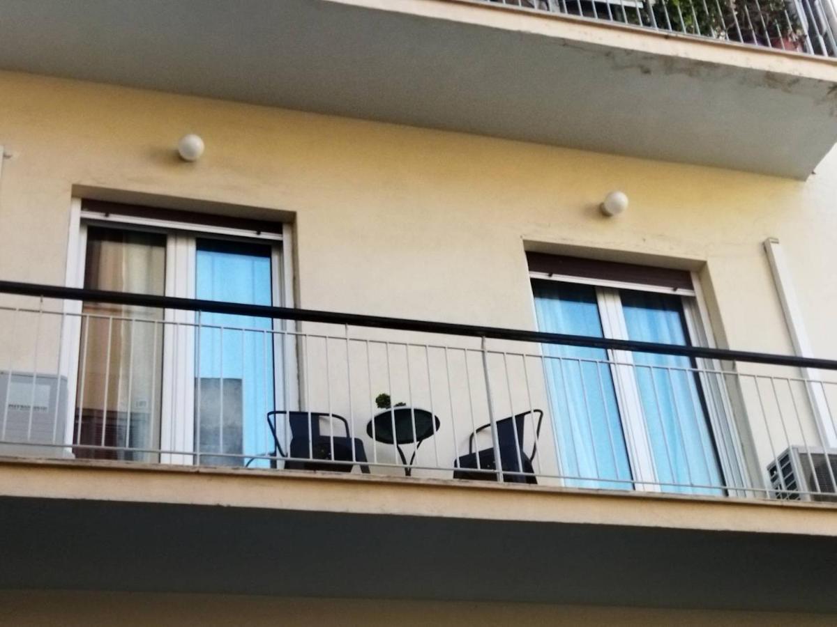 אתונה Monastiraki Classy Apartment מראה חיצוני תמונה